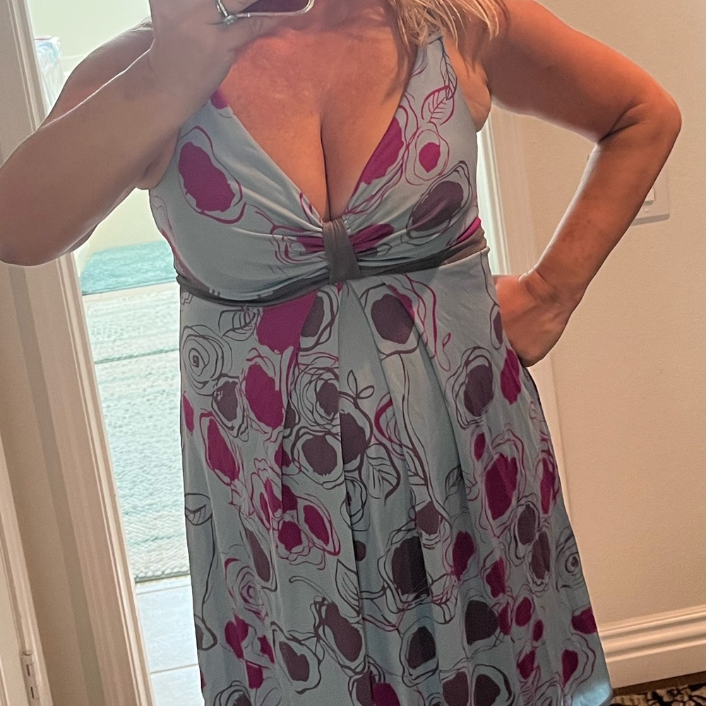 Elegant dress - blue/gray with pinkish design